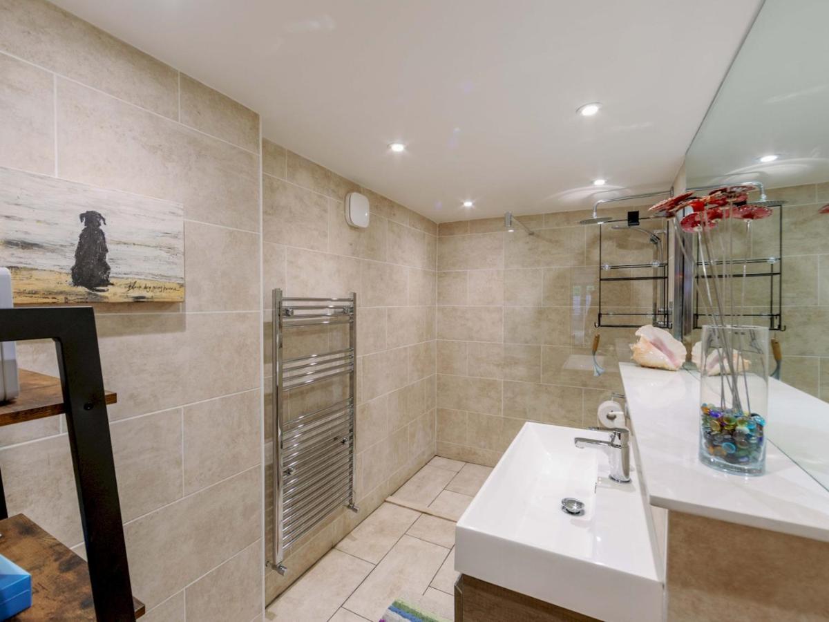 Pass The Keys Recently Renovated 1Br Flat With Private Garden In South London Apartment Bagian luar foto